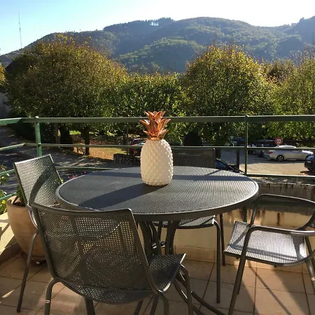 Le De Jean Lejlighed